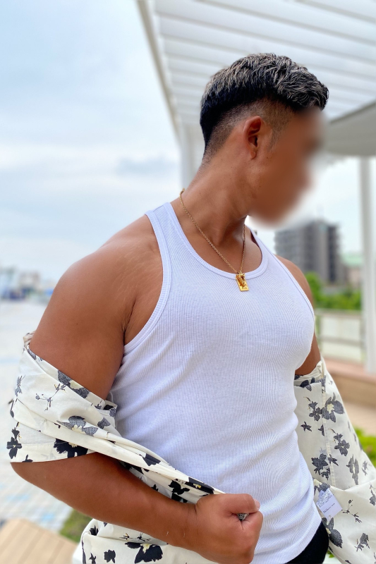 奨真 (30) 近江 萬天堂 / 出張性感マッサージ