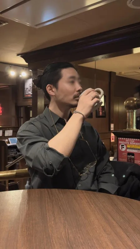綾瀬 (32) 横浜 萬天堂 / 出張性感マッサージ
