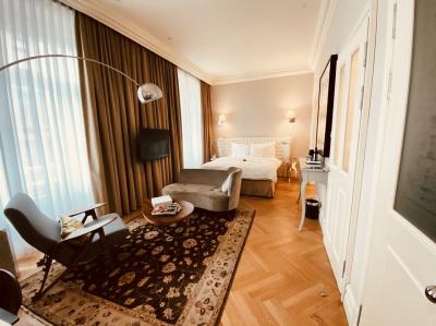 椎名 (52) 東京 萬天堂 / 出張性感マッサージ