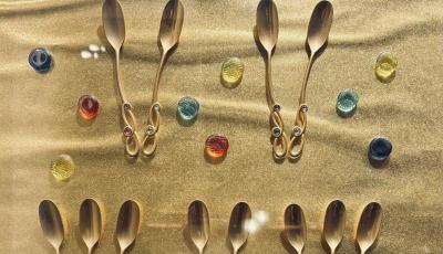 周遊 (40) 近江 萬天堂 / 出張性感マッサージ