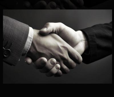 縁は大事おはようございます  お姉様、お嬢様  萬天堂　福岡の  蒼司（ソウジ）です  昨日、仕事の関係先の、学生から連絡があり、  もう、卒業で、鹿児島に帰るという旨の、御礼の連絡があり、 感慨深かったです  この方とは、仕事や、経営、人材育成、健康管理など、時間がある際は、いろんな会話で楽しませて頂き、  自分自身の成長にもなりました  つくづく縁って大切だと感じました  今日が、皆様にとって、イイ１日でありますように 蒼司 (53) 福岡県（出張性感マッサージ