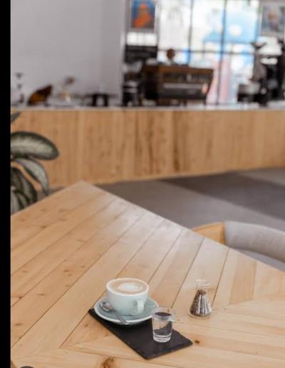 空 (28) 大阪 萬天堂 / 出張性感マッサージ