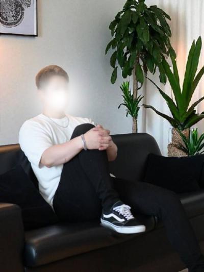 真緒 (31) 浜松 萬天堂 / 出張性感マッサージ