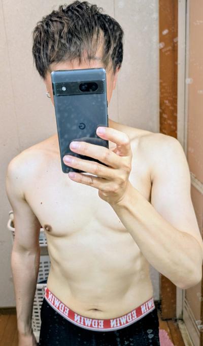 腹筋割りたい🤣 健 (39) 熊本県（出張性感マッサージ